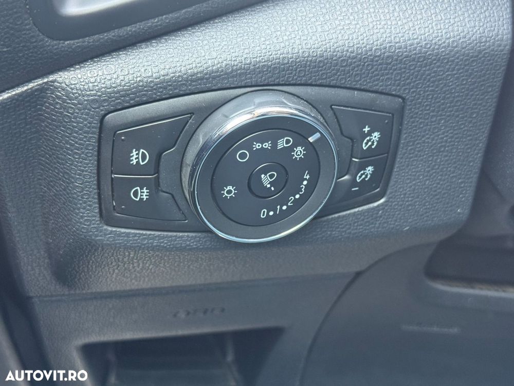 Ford EcoSport - 21