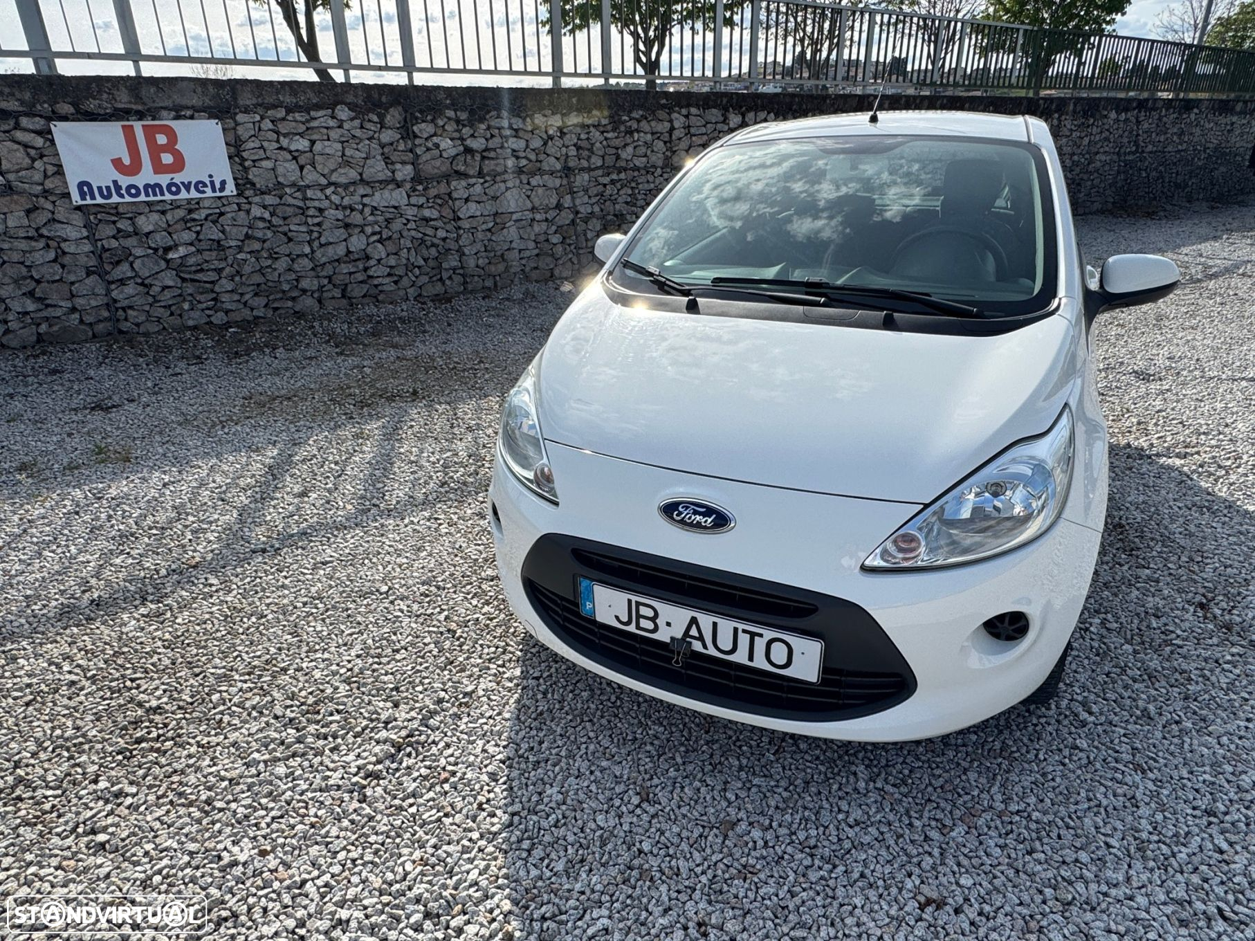 Ford KA 1.2 S&S Cool & Sound Edition - 2