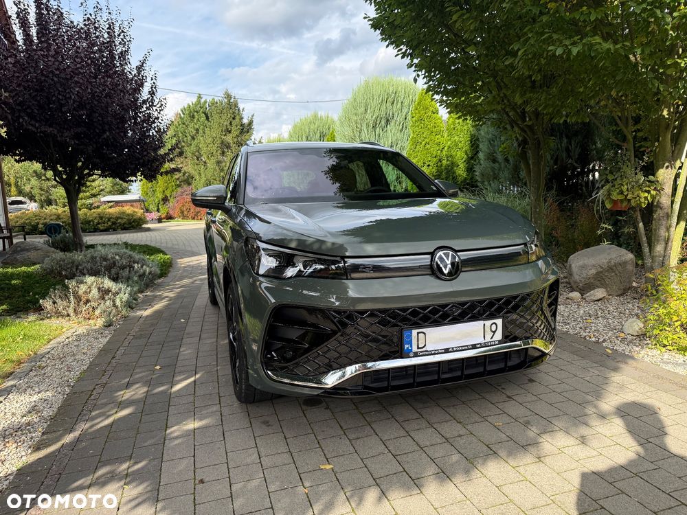 Volkswagen Tiguan 2.0 TDI 4Mot R-Line Plus DSG - 2