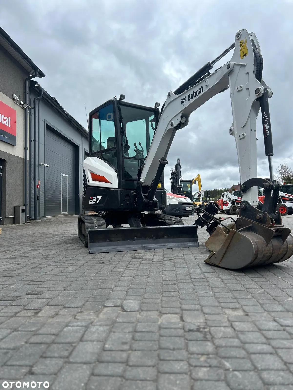 Bobcat E27z - 12