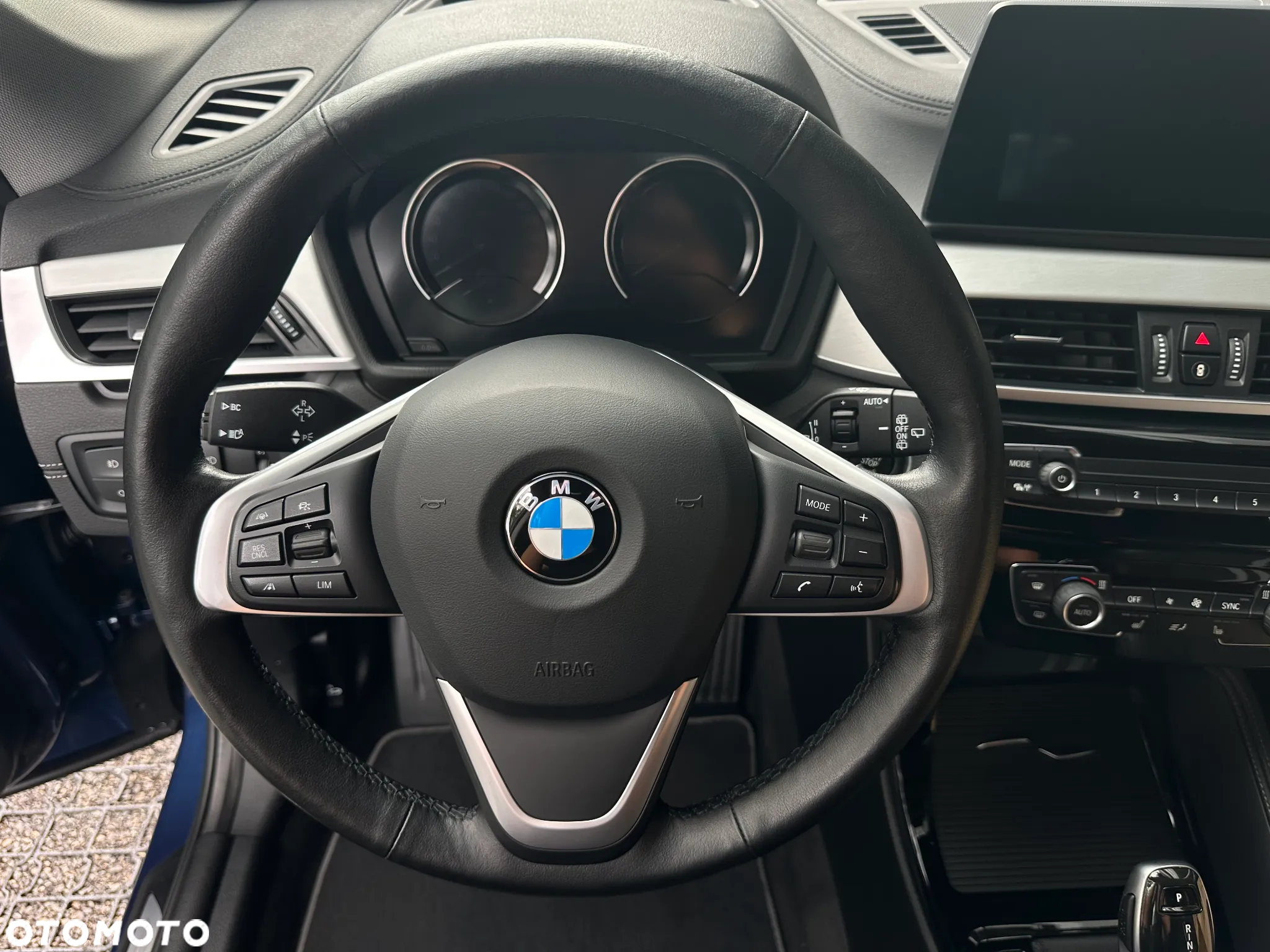 BMW X1 sDrive20i Sport Line - 30