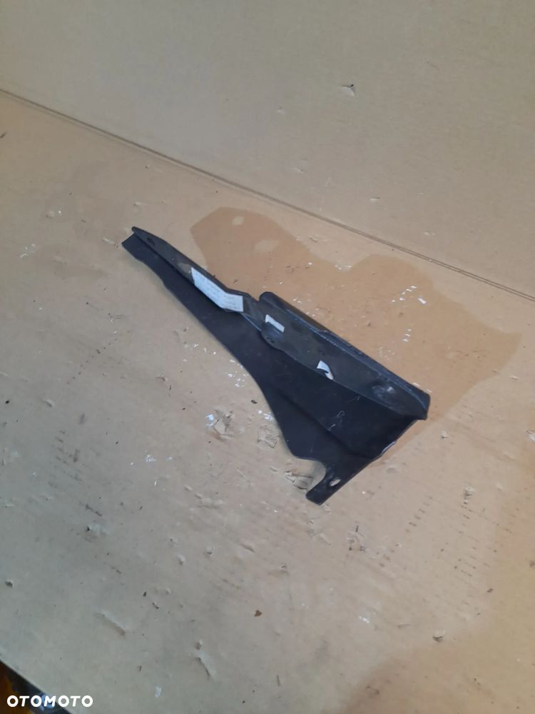 TRIUMPH SPEED TRIPLE 1050 osłona chłodnicy owiewka - 4