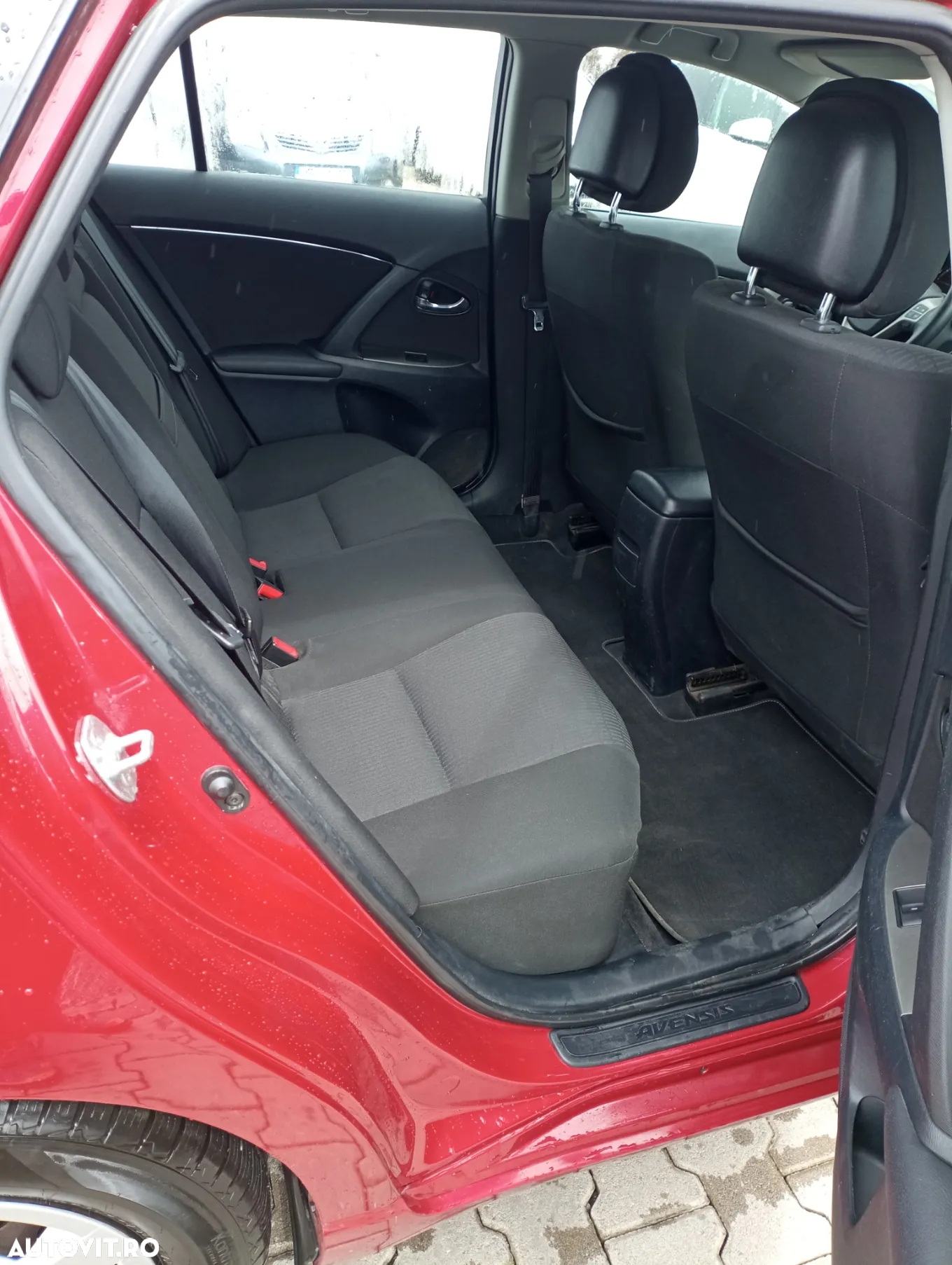 Toyota Avensis - 6