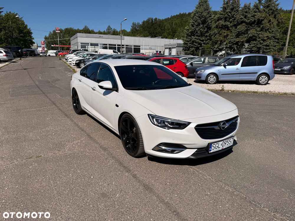 Opel Insignia 1.5 T Elite S&S Eco - 9