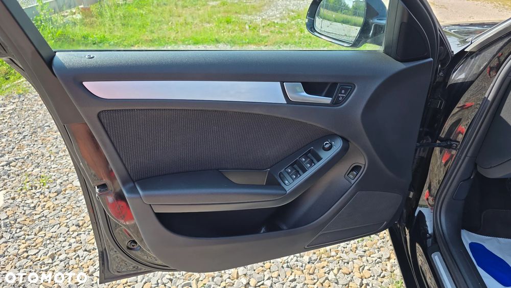 Audi A4 Limousine 1.8 TFSI S line Sportpaket - 16