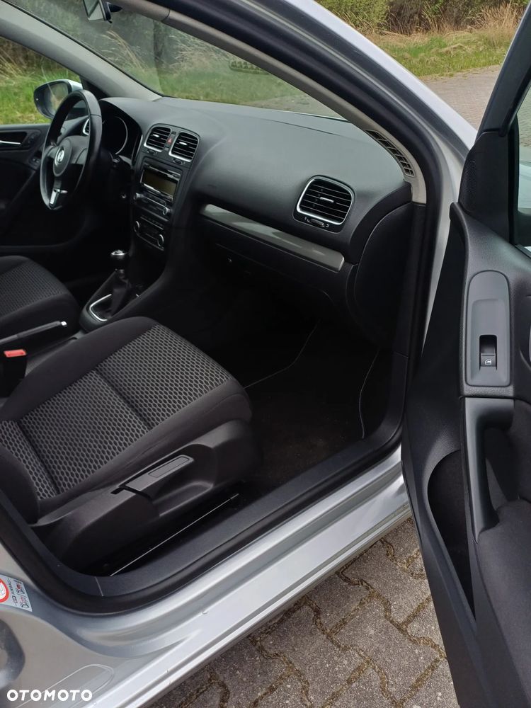 Volkswagen Golf - 21