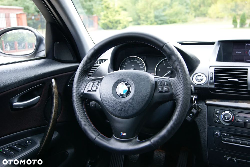 BMW Seria 1 120d - 35
