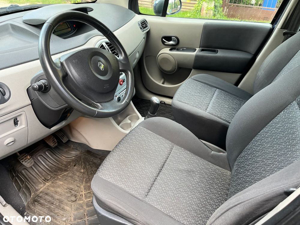 Renault Modus 1.2 16V Cite - 9