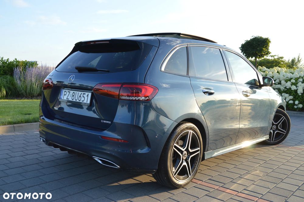 Mercedes-Benz Klasa B 180 AMG Line 7G-DCT - 16