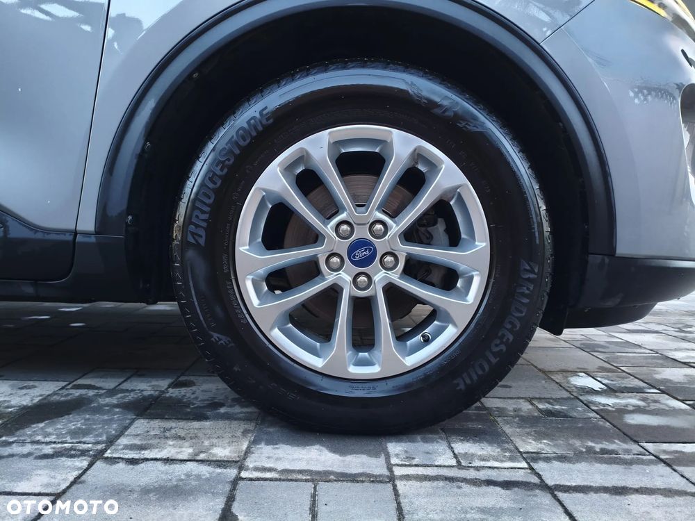 Ford Kuga 1.5 EcoBlue TITANIUM - 30