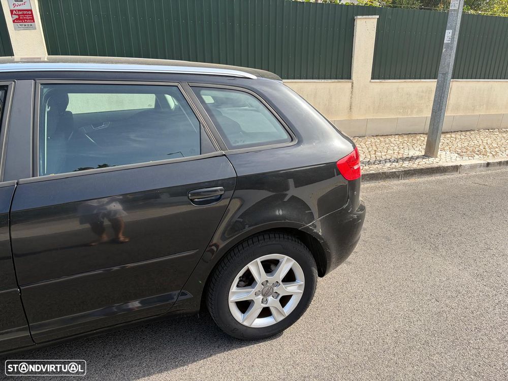 Audi A3 Sportback 1.6 TDI Attraction - 15