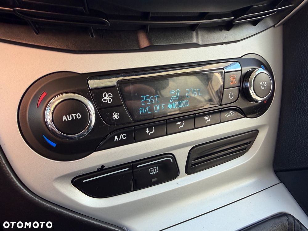 Ford Focus - 21