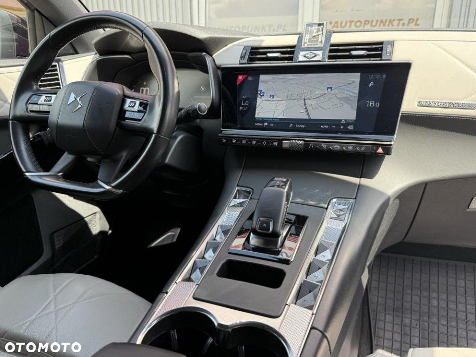 DS Automobiles DS 7 Crossback - 11