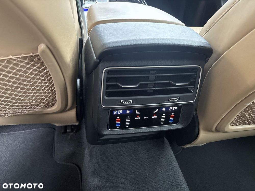 Audi Q7 - 24