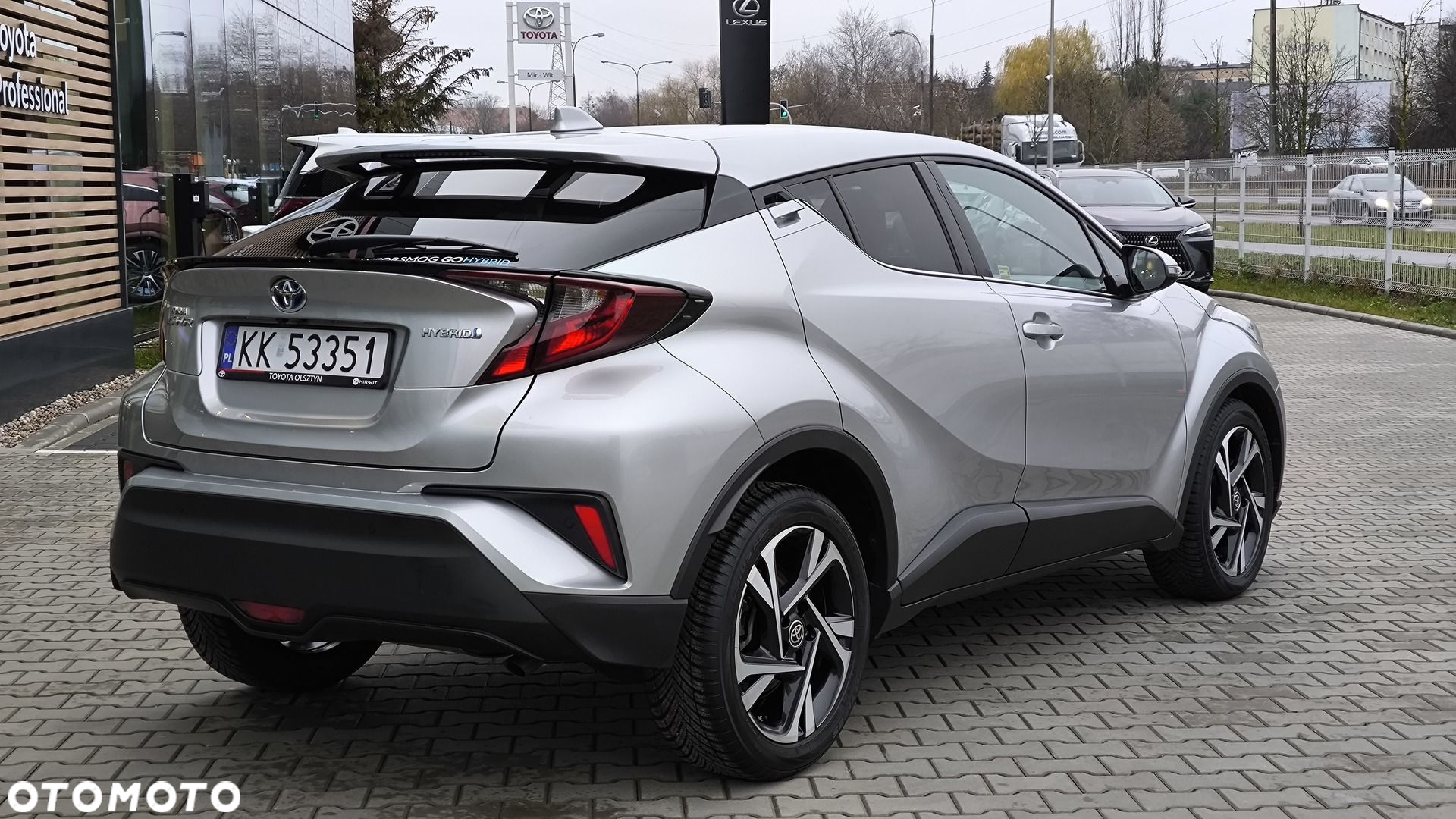 Toyota C-HR - 10