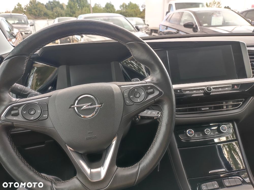 Opel Grandland X - 12