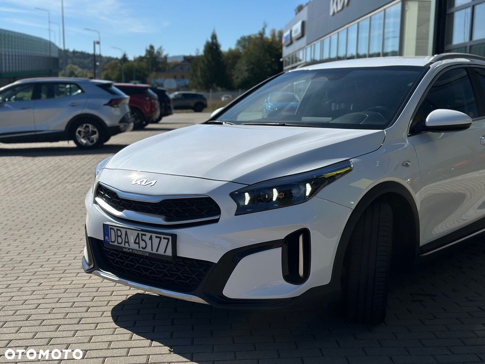 Kia XCeed 1.5 T-GDI M - 3