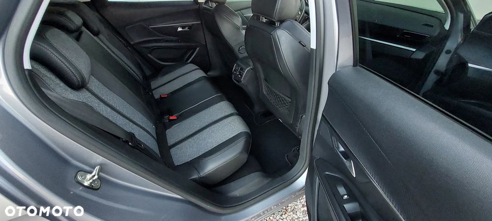Peugeot 3008 PureTech 130 Stop & Start Active - 27