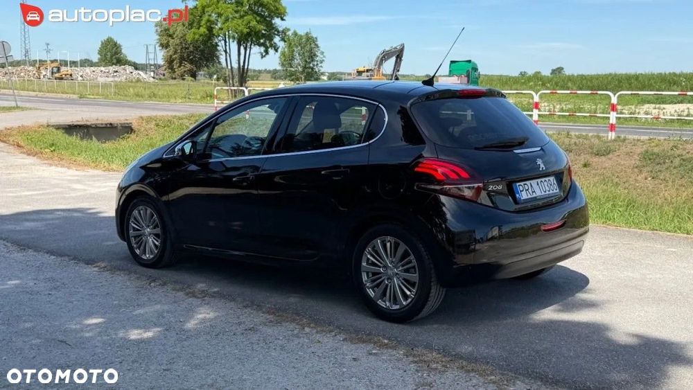 Peugeot 208 2019