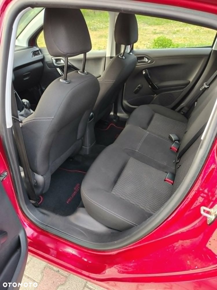 Peugeot 208 1.2 PureTech Active - 7