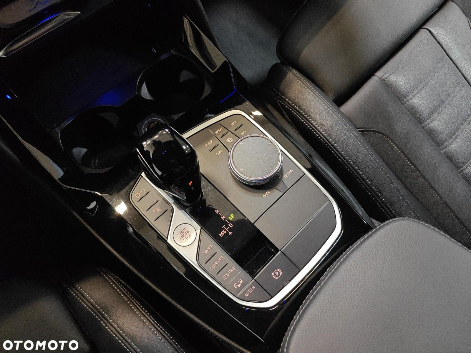 BMW X4 - 16