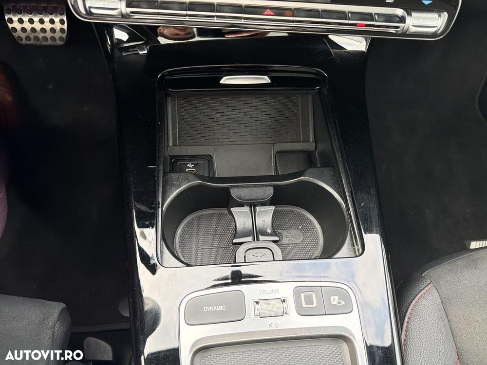 Mercedes-Benz CLA 250 e Coupe - 24