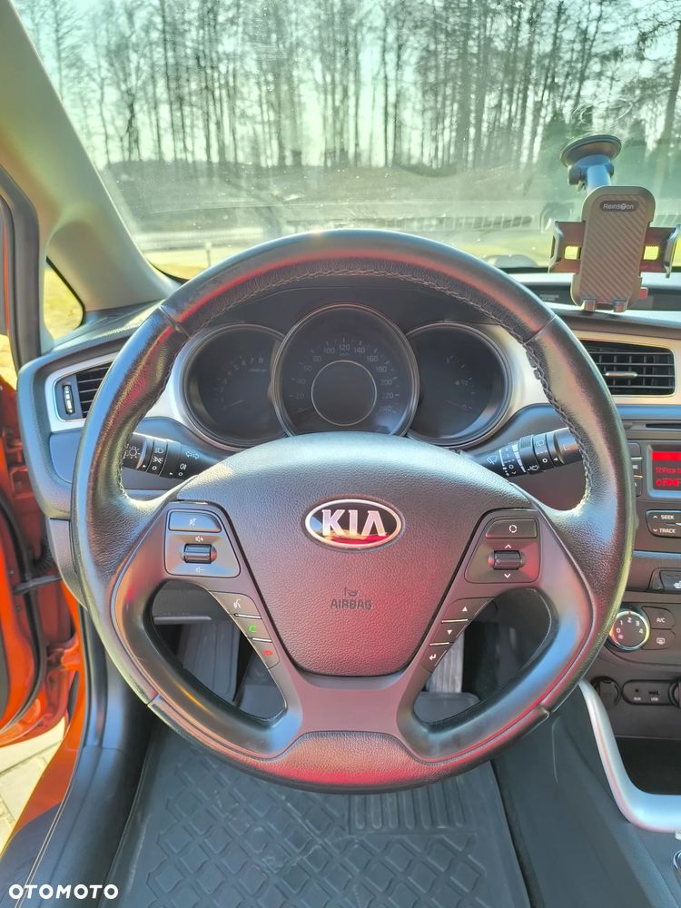 Kia Ceed - 18