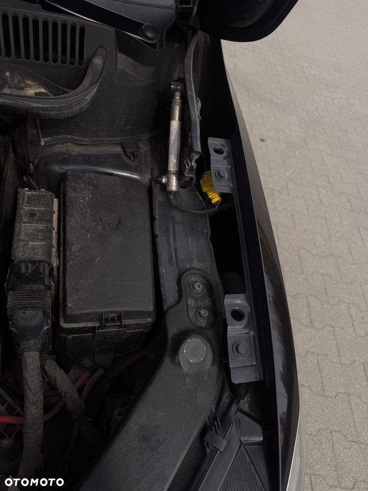 Volkswagen Touran 1.4 TSI BMT Highline DSG - 29