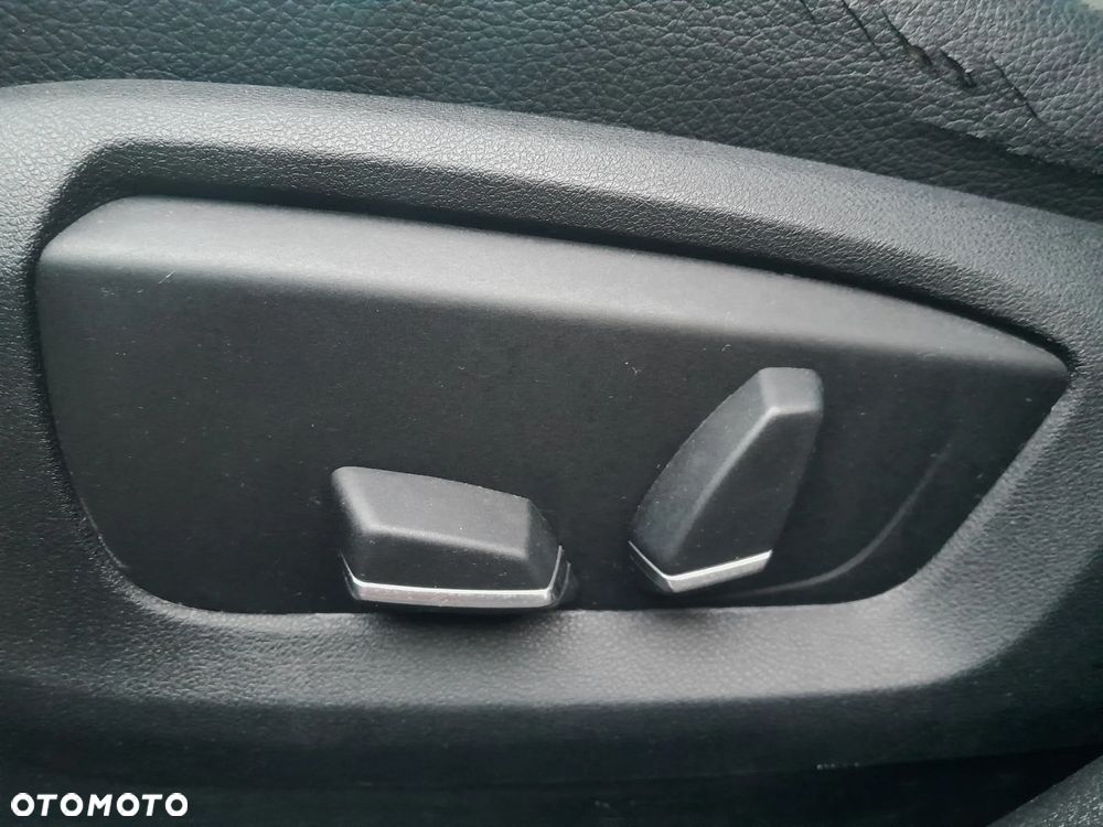 BMW 5GT 520d Luxury Line - 32