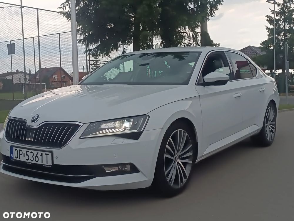 Skoda Superb 2.0 TDI 4x4 DSG Sportline - 18