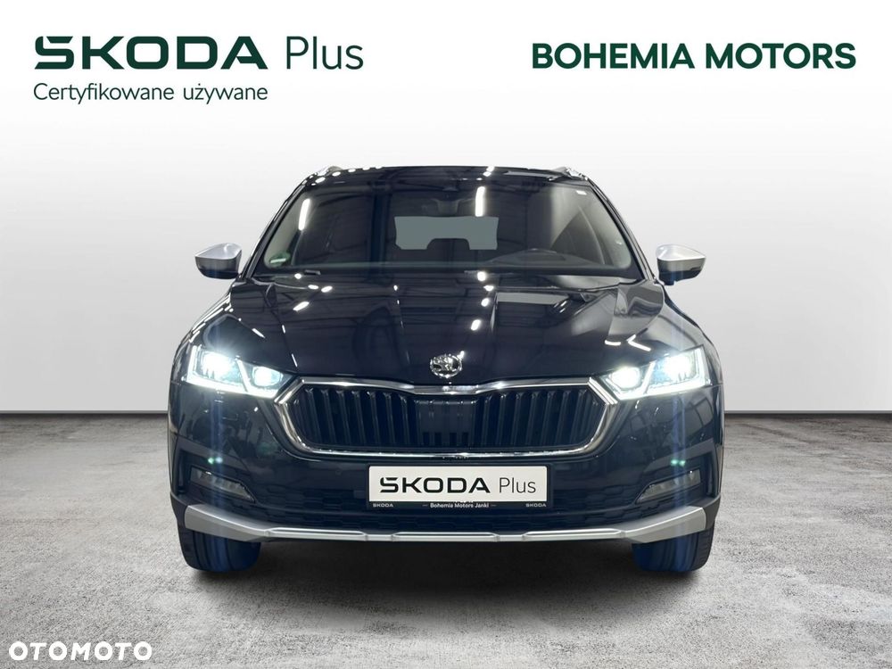 Skoda Octavia 2.0 TDI 4x4 Scout DSG - 8