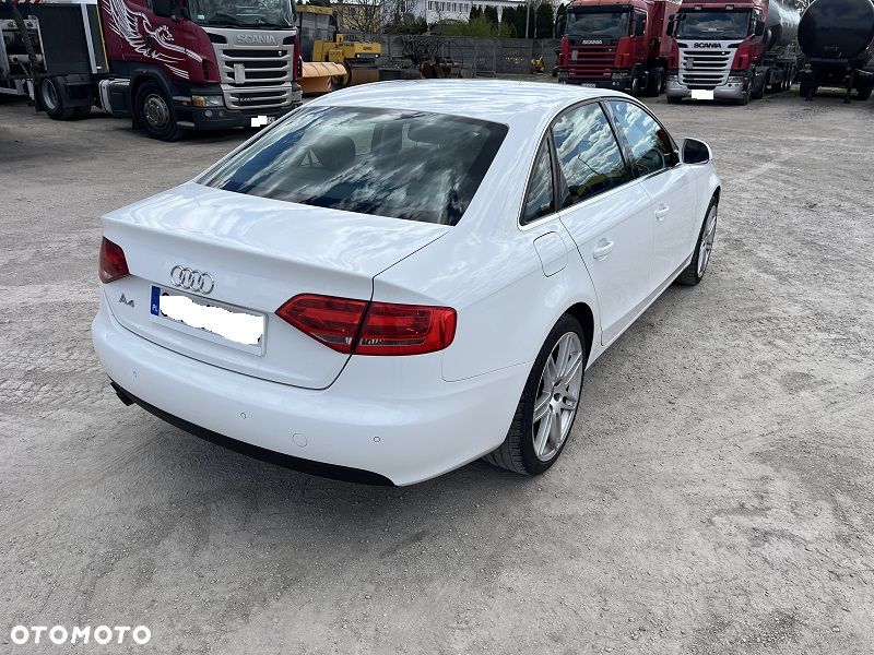 Audi A4 Limousine 2.0 TDI - 6