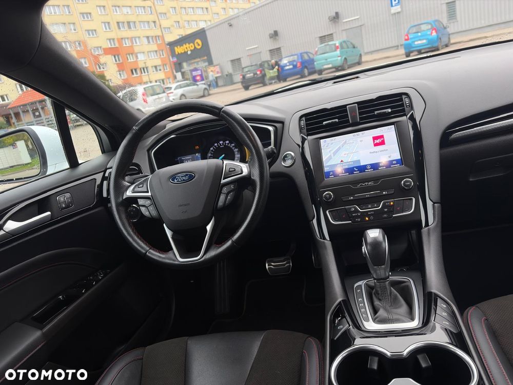Ford Mondeo SW 2.0 Hybrid Vignale Plus - 18