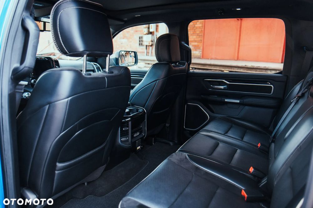RAM 1500 Crew Cab Laramie - 13