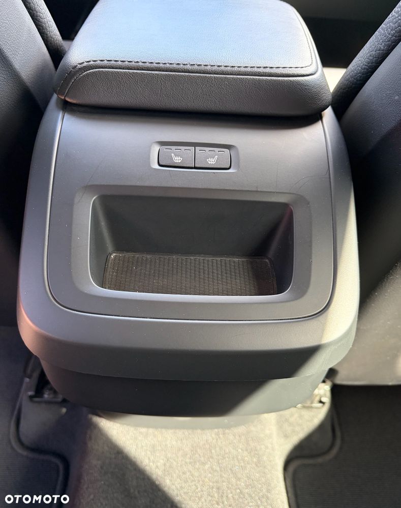 Volvo XC 60 B4 D AWD Core - 23