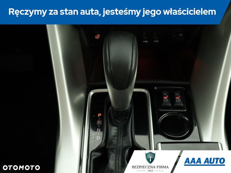 Mitsubishi Eclipse Cross - 16