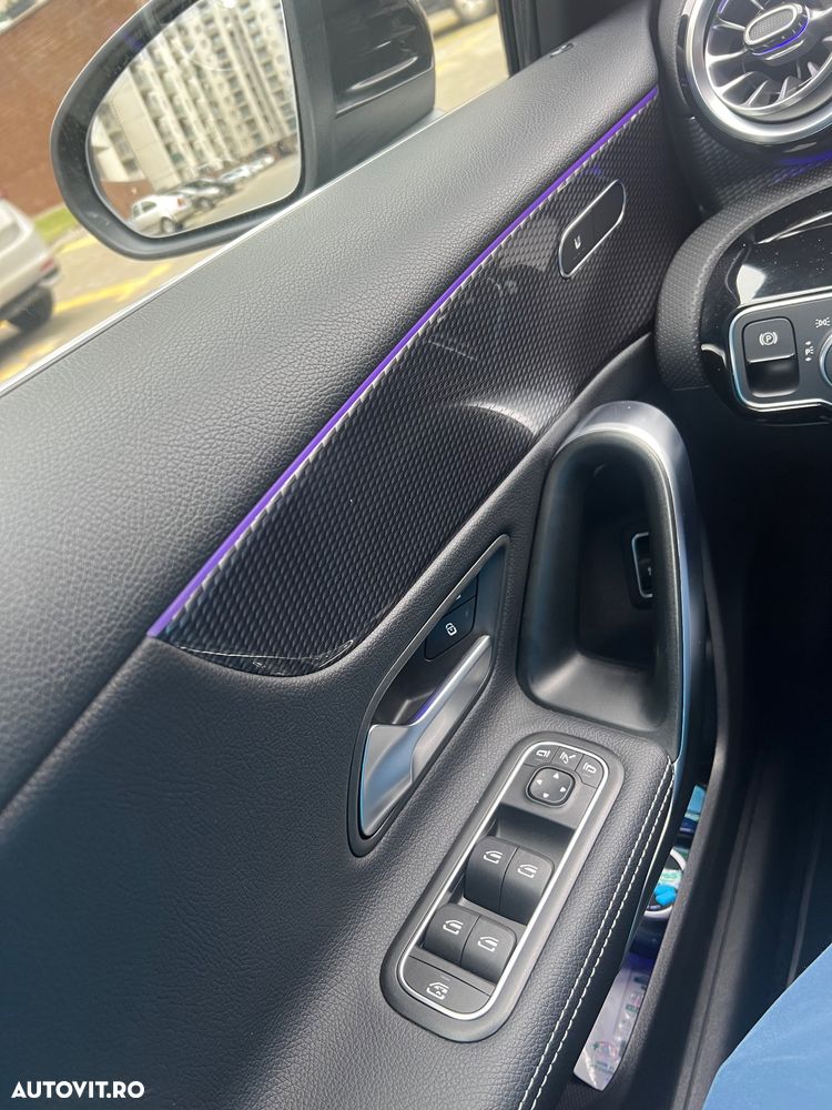 Mercedes-Benz A 220 d Sedan 8G-DCT - 9