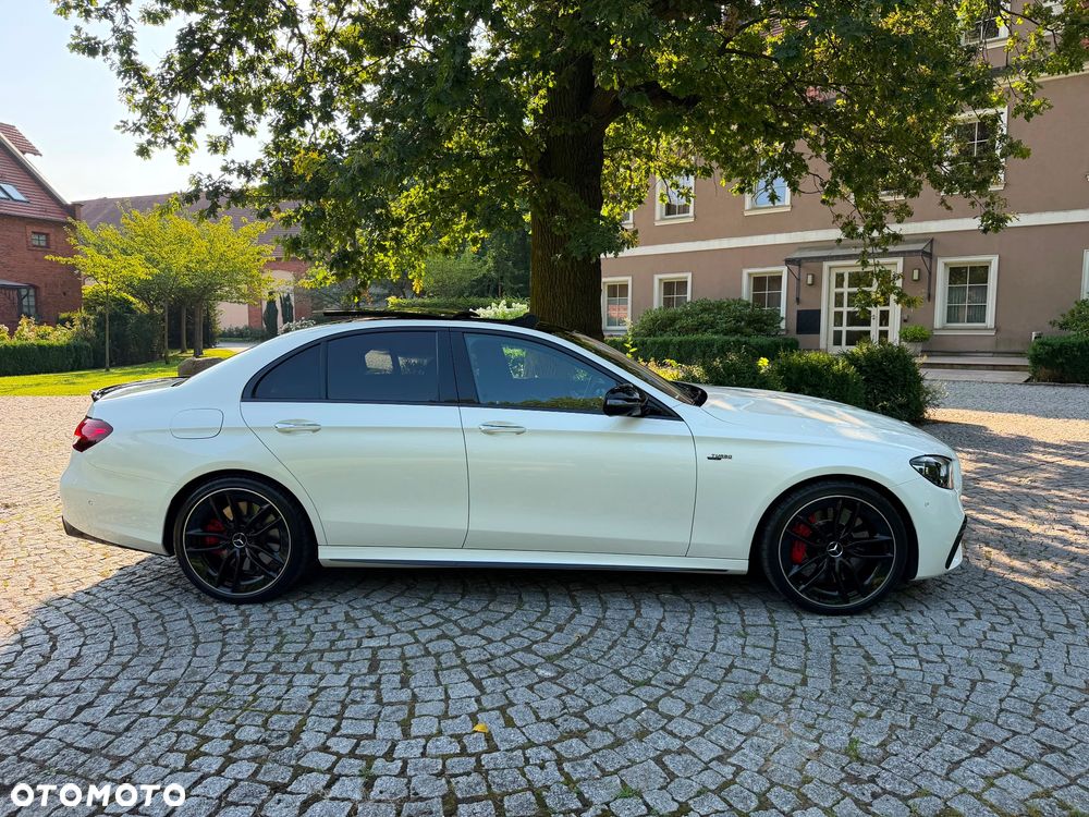 Mercedes-Benz Klasa E 220 d 4-Matic AMG - 22
