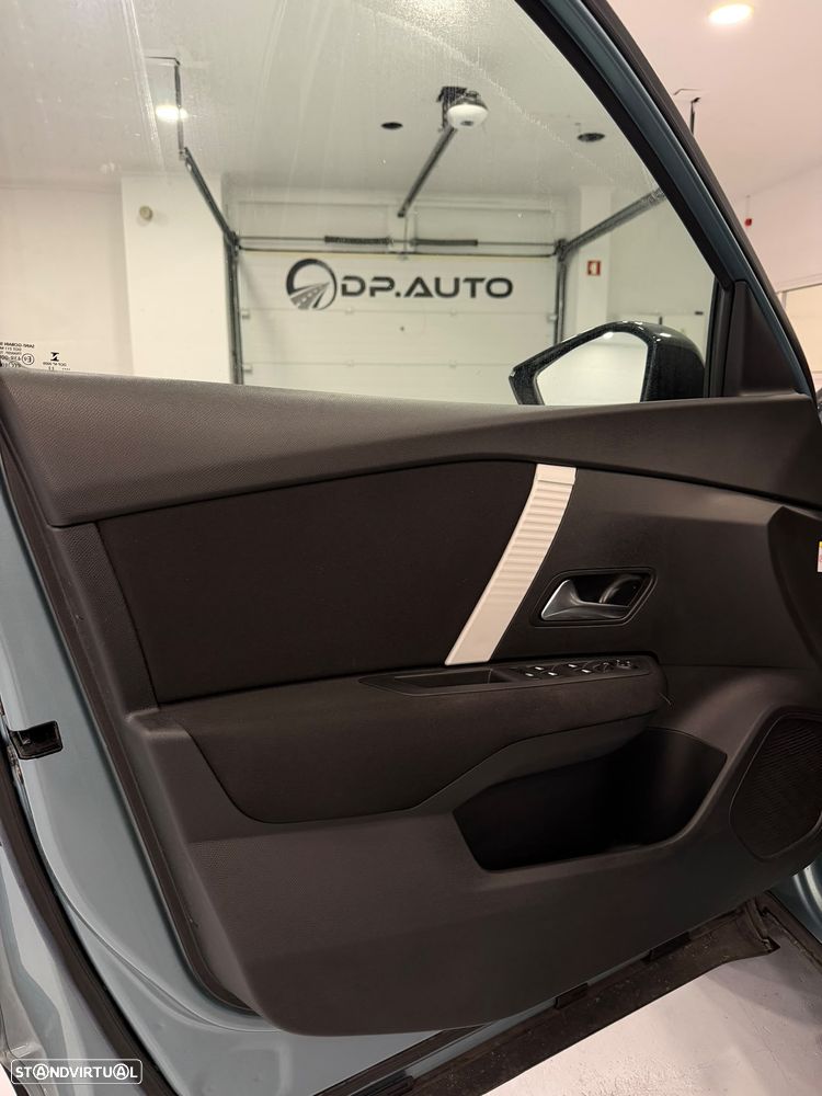 Citroën C4 PureTech 130 Stop&Start FEEL PACK - 16