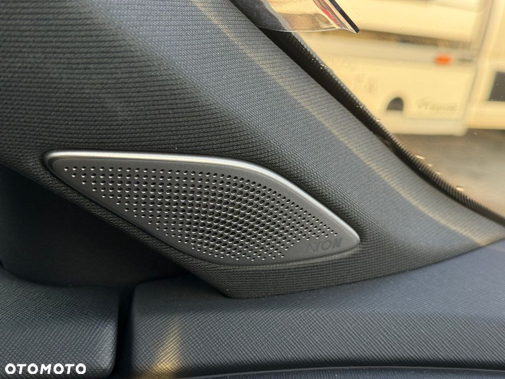 Skoda Superb 2.0 TSI Sportline DSG - 21