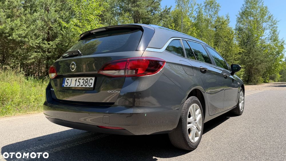 Opel Astra - 4