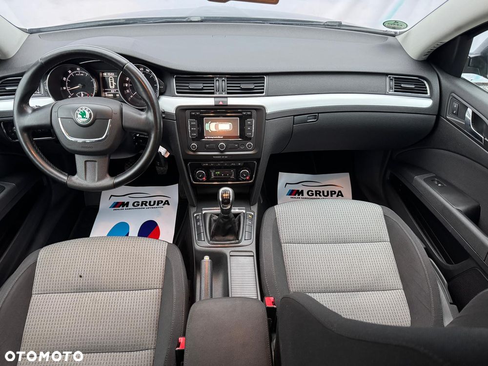 Skoda Superb 1.8 TSI FAMILY - 29