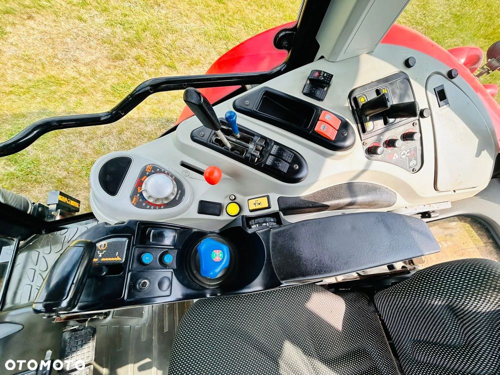 Massey Ferguson - 6