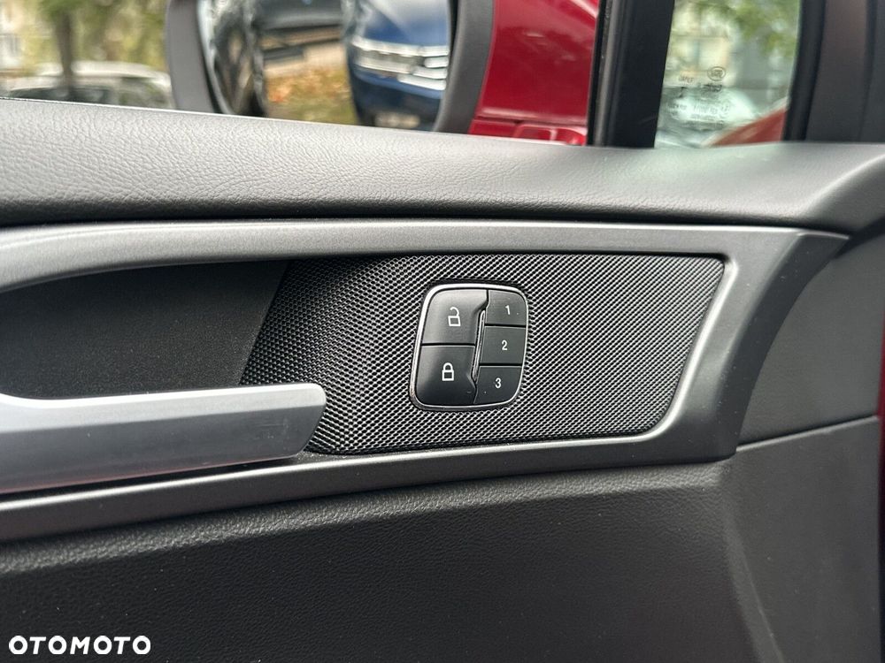 Ford Mondeo - 27