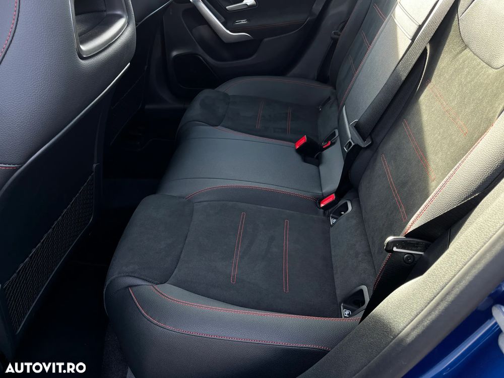 Mercedes-Benz CLA - 11