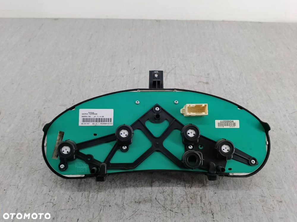 LICZNIK PEUGEOT 206 FL 9659728880 1.4 HDI - 5