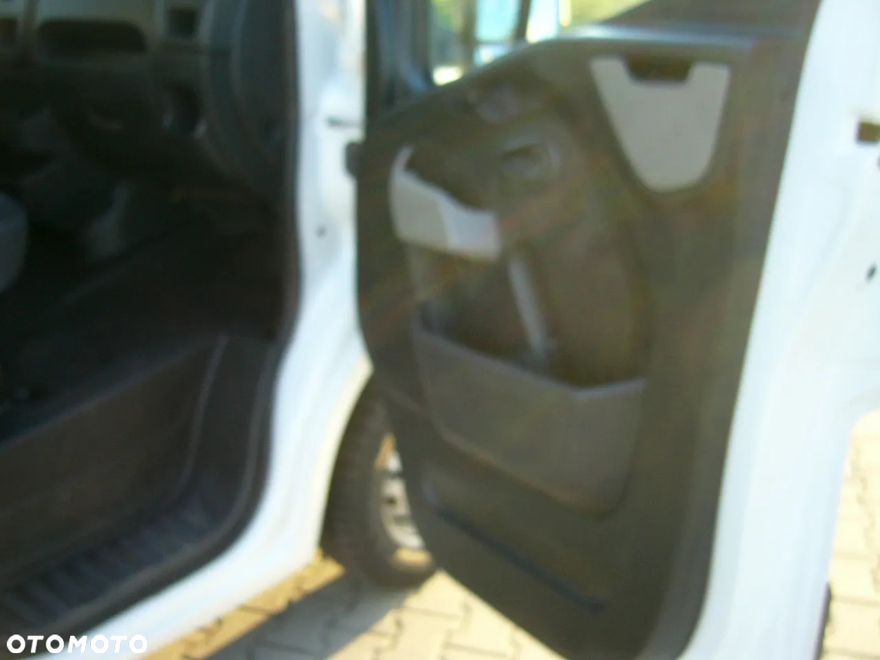 Opel Movano L2H2 2,3 dci 100Ps EURO5 - 21