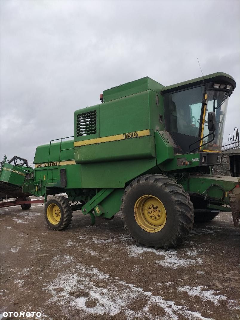 John Deere 1170 - 1