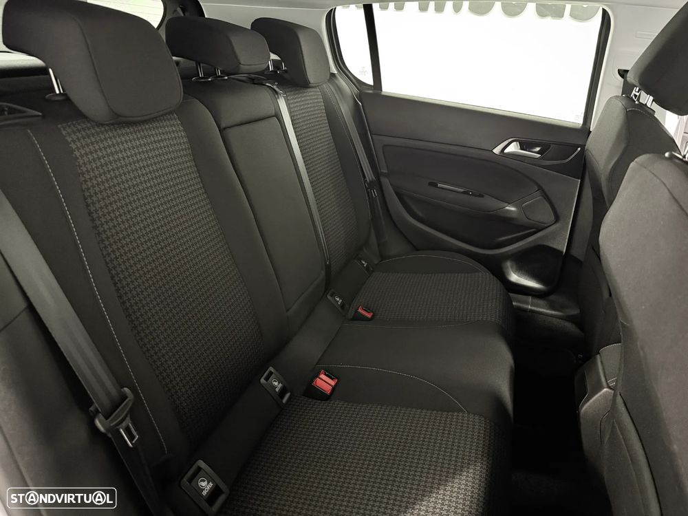 Peugeot 308 PureTech 110 Stop & Start Active - 19