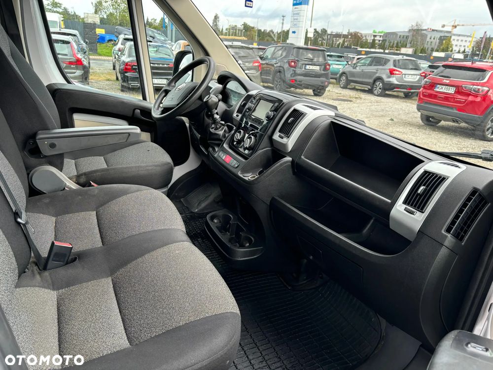 Fiat Ducato Brygadówka 7 osobowa, 2.3 Diesel, 130 koni - 6